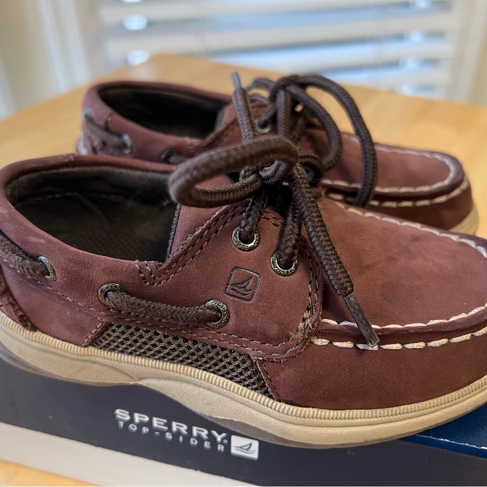 Sperry Top-Sider dark brown boat shoe size 9 Toddler